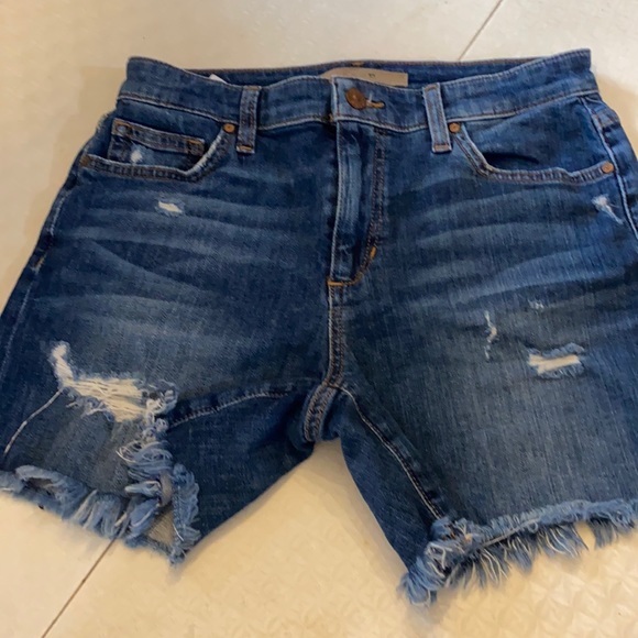 Joe's Jeans Pants - 💙2/$15 or 3/$20 - shorts